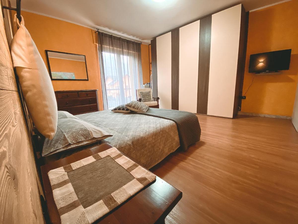 Apartment L'Envers Aosta Exterior photo